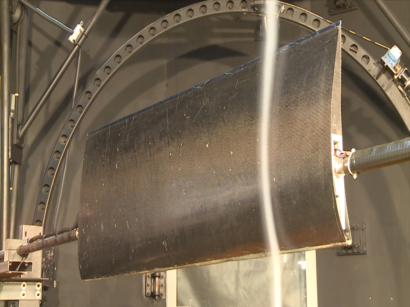 Shape Adaptable Morphing Wing Technology