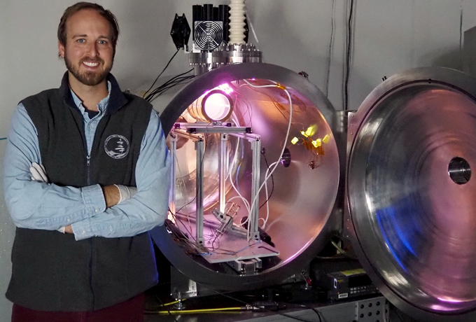 Multi-energy electron device creates space environment in the lab
