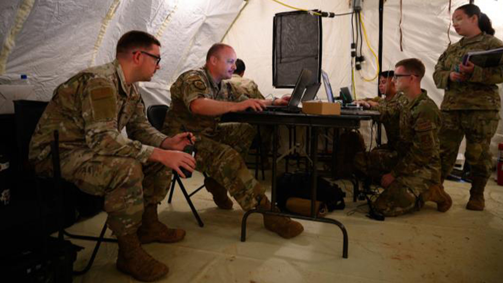 THE INTEGRATED WARFIGHTING NETWORK: EDGE CONNECT